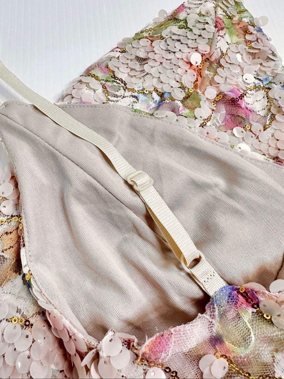 Bella Barnett Floral Sequin Bodycon Mini Dress XS Blush Cocktail Party Date HoCo - Picture 5 of 16